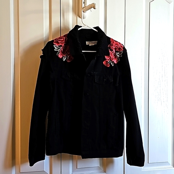 Ci Sono Jackets & Blazers - Denim Jean Jacket Black EUC 😍